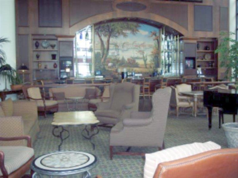 City Place Hotel Сейнт Луис Екстериор снимка