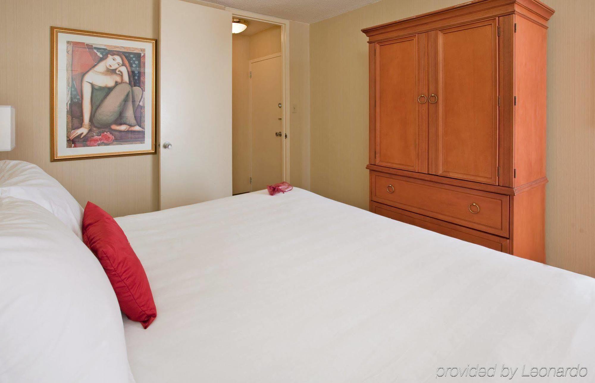 City Place Hotel Сейнт Луис Екстериор снимка