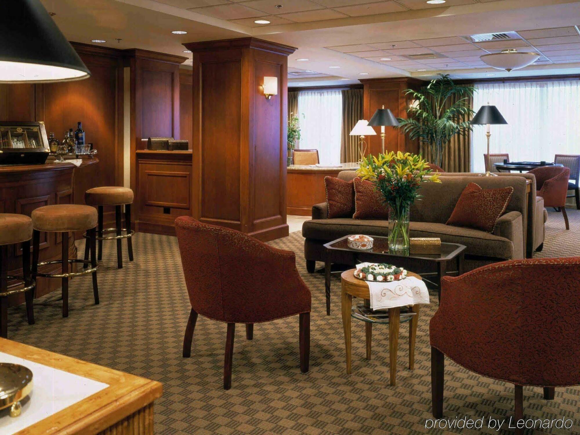 City Place Hotel Сейнт Луис Интериор снимка